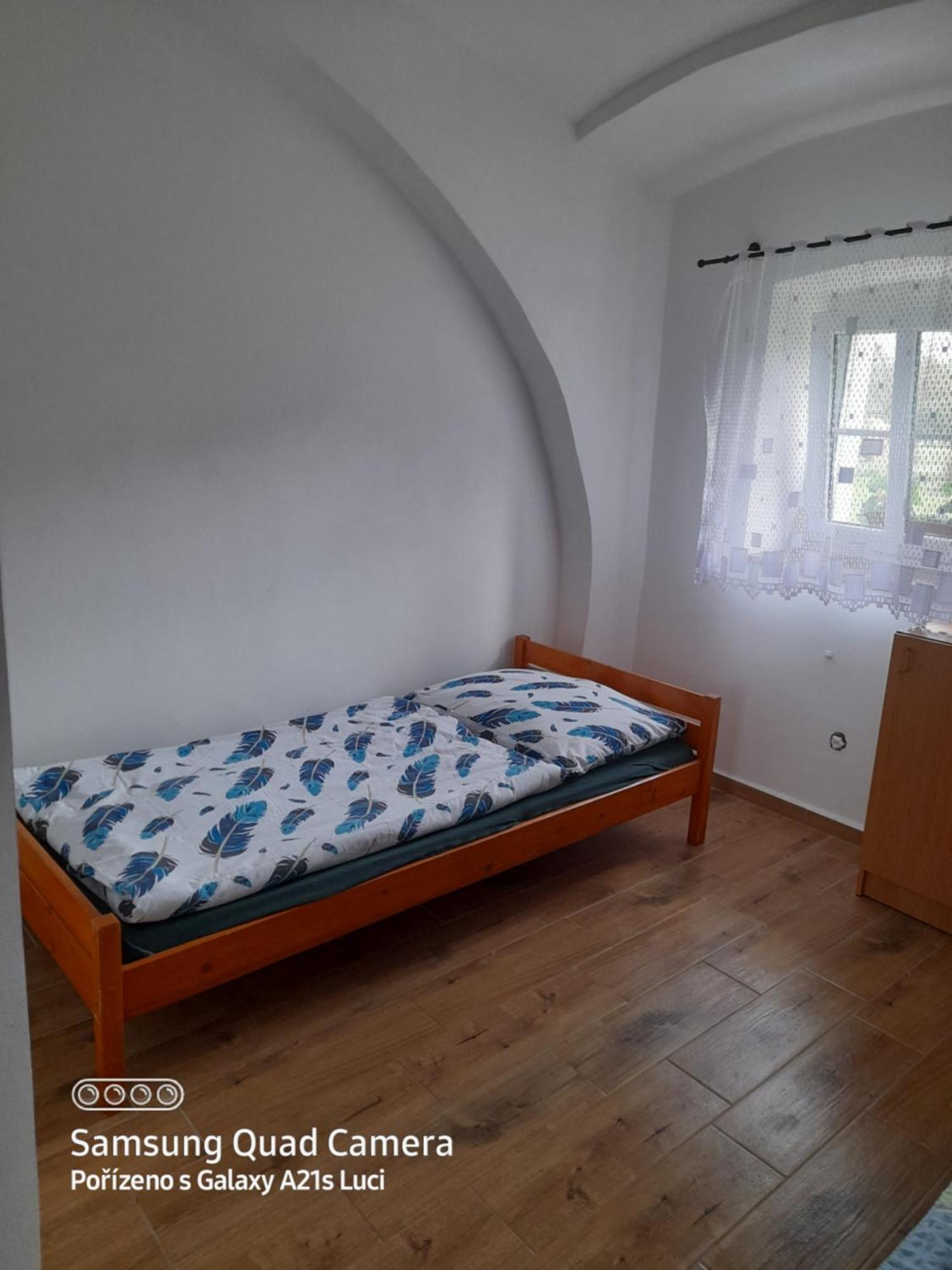 Apartament Kojan Jílovice Pokój zdjęcie